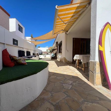 Albergue Pura Vida Surf Camp & School La Oliva Exterior foto
